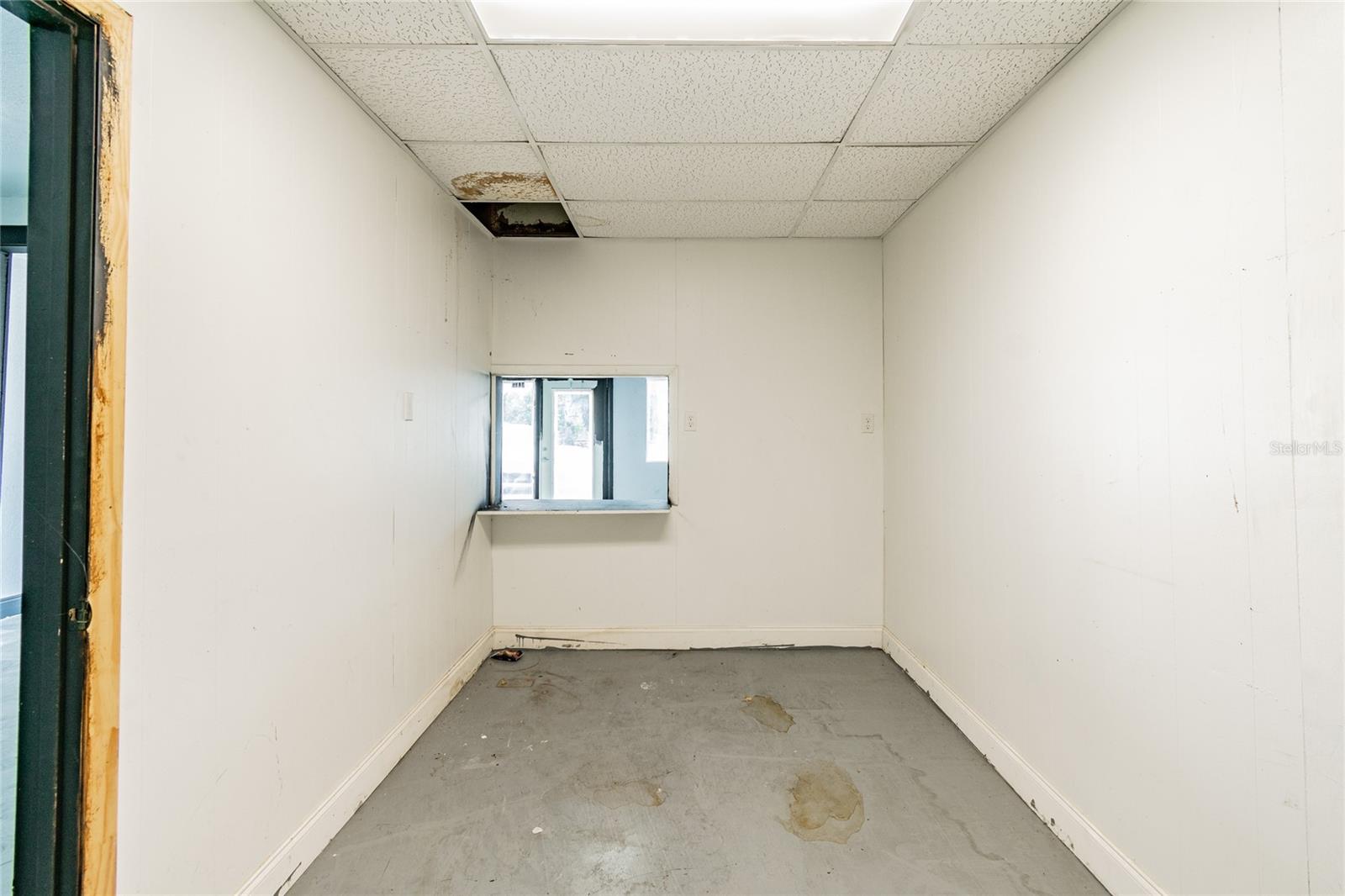 3410 E 7TH AVE — photo 12