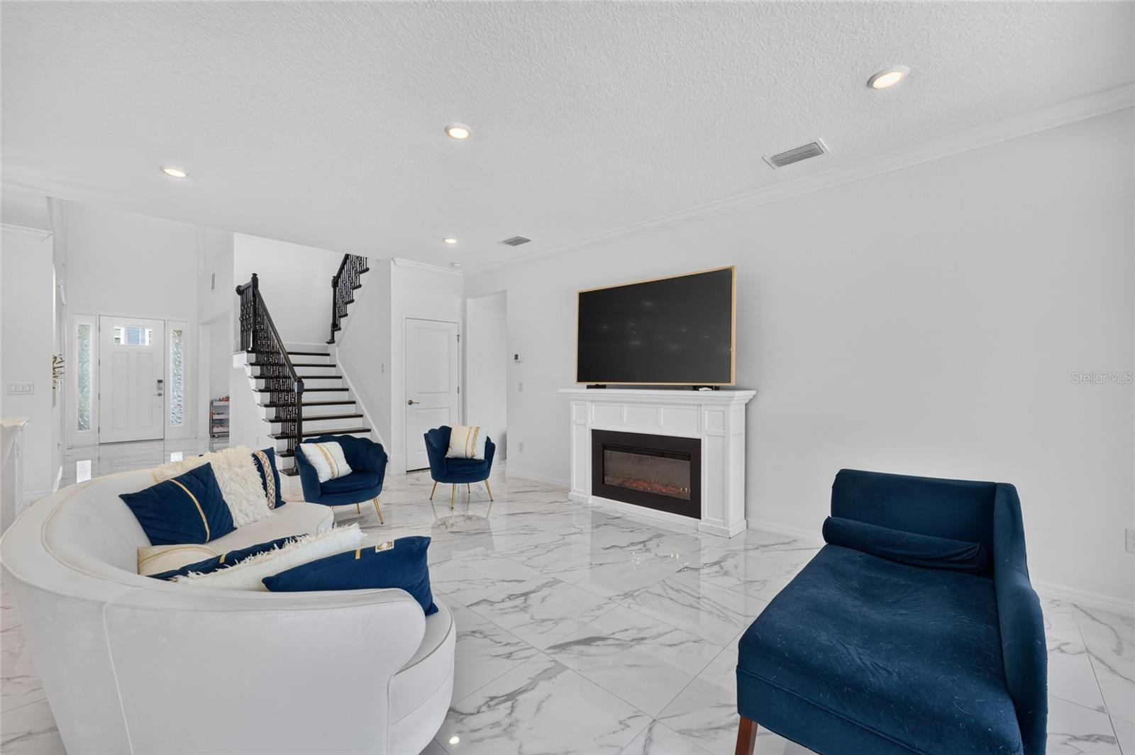 33751 LANDSMAN LOOP — photo 11
