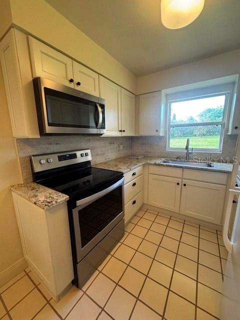 37623 CAMPHOR DR — photo 7