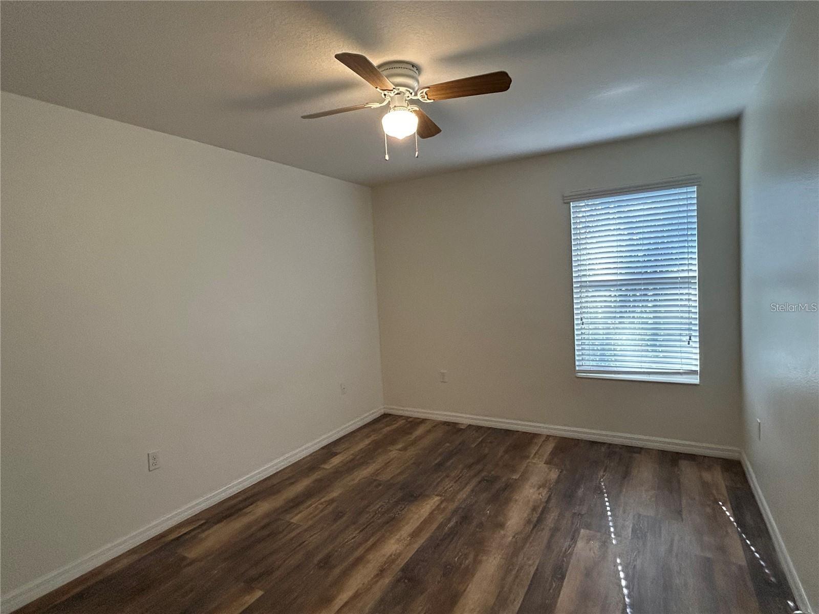 2802 BIRCHCREEK DR — photo 17