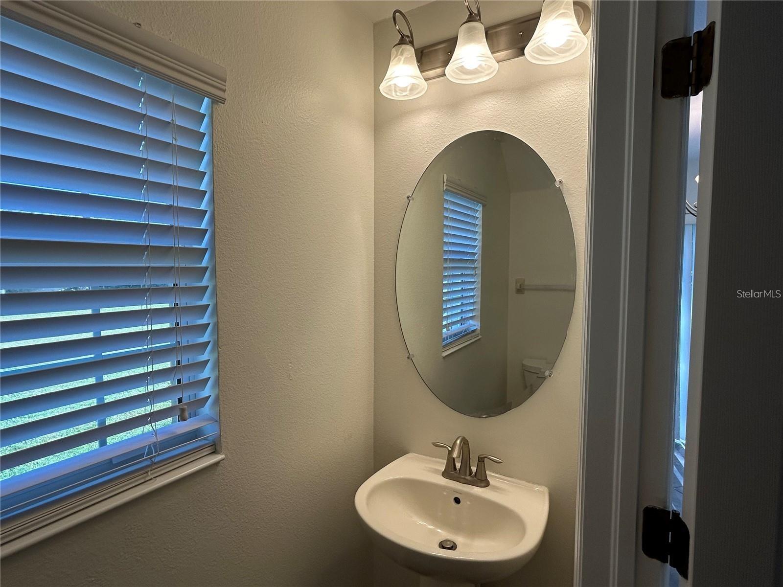 2802 BIRCHCREEK DR — photo 9