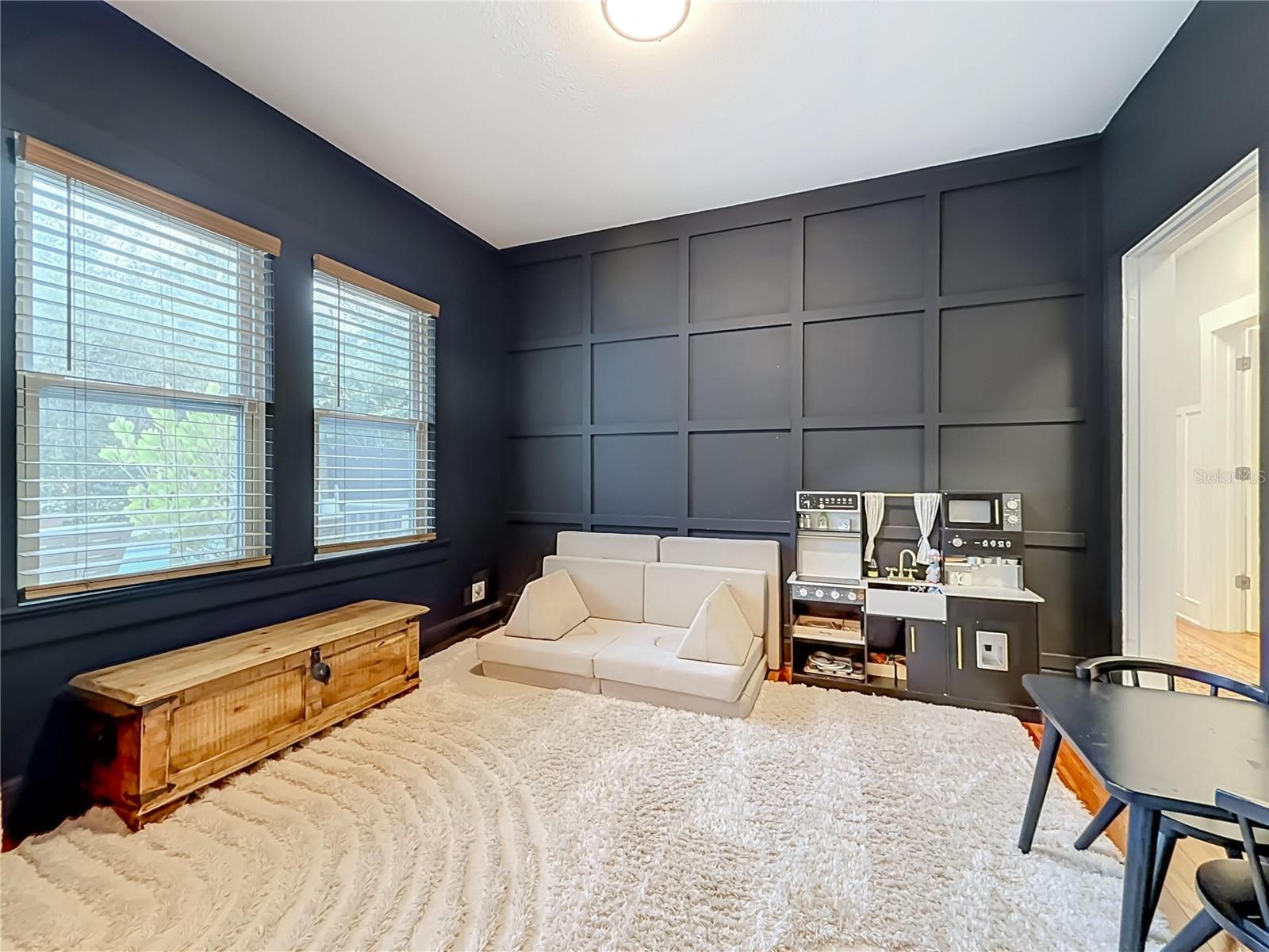 675 S VINCENT ST — photo 19