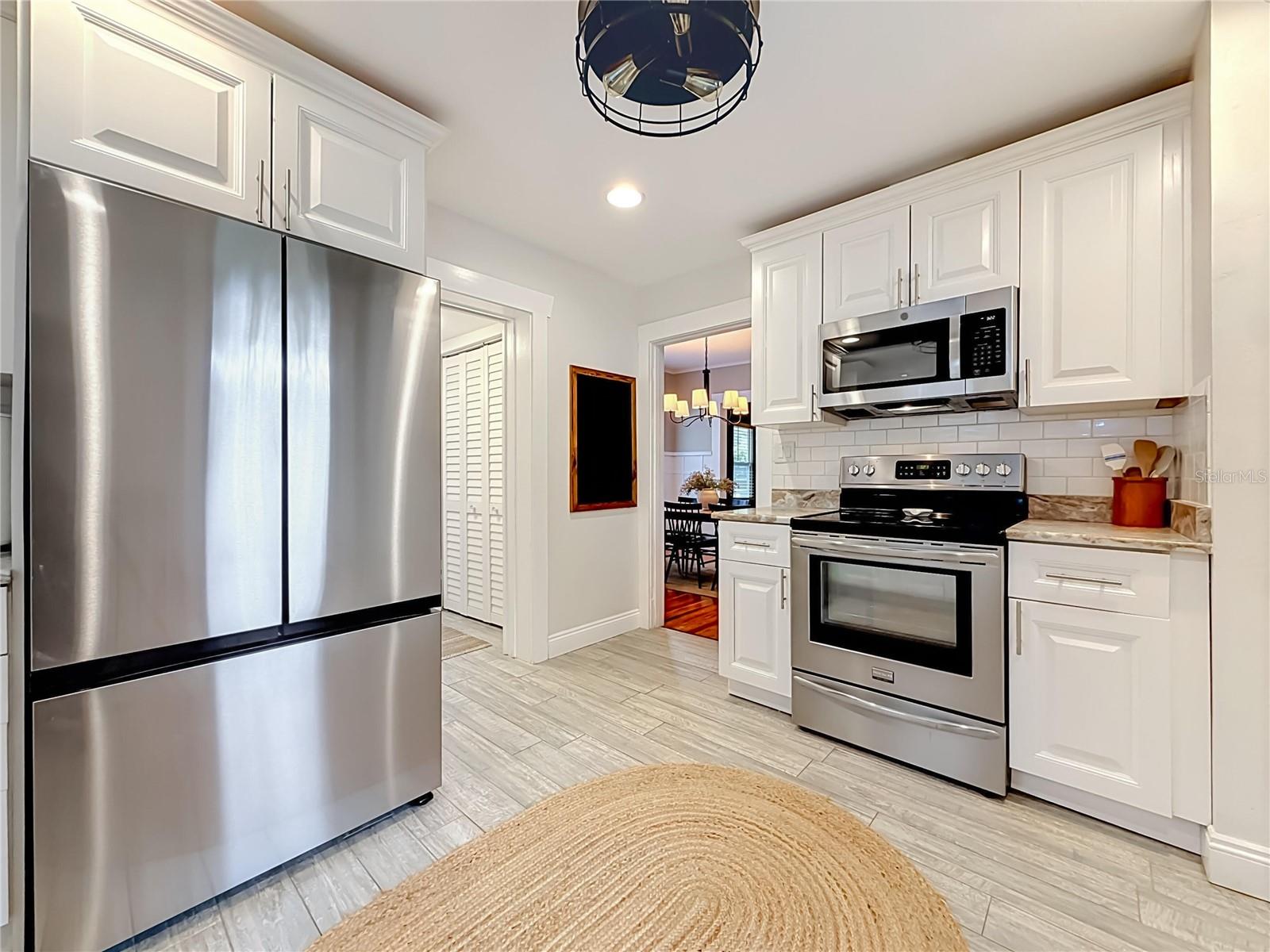 675 S VINCENT ST — photo 14