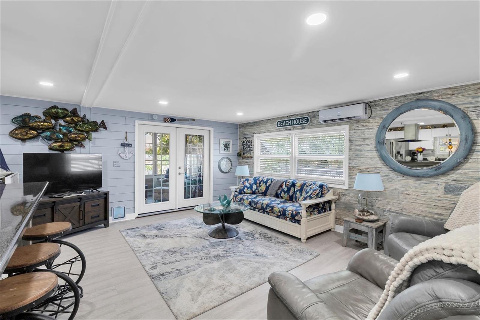 6630 TOWER DR — photo 24