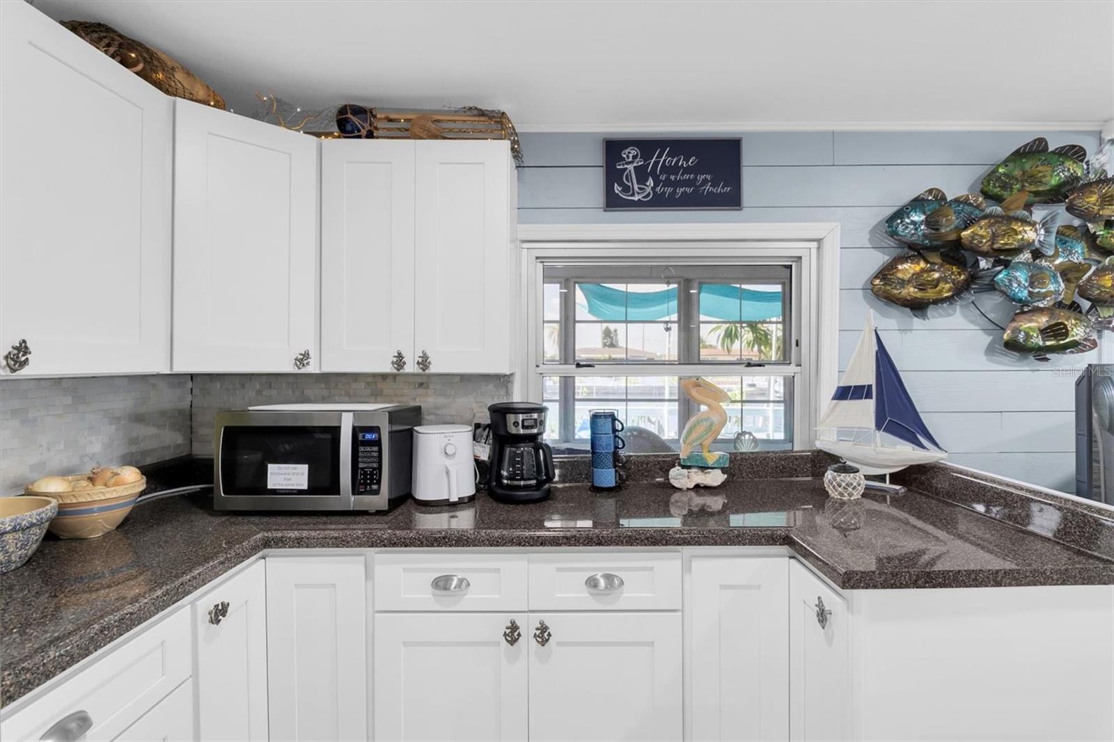 6630 TOWER DR — photo 17
