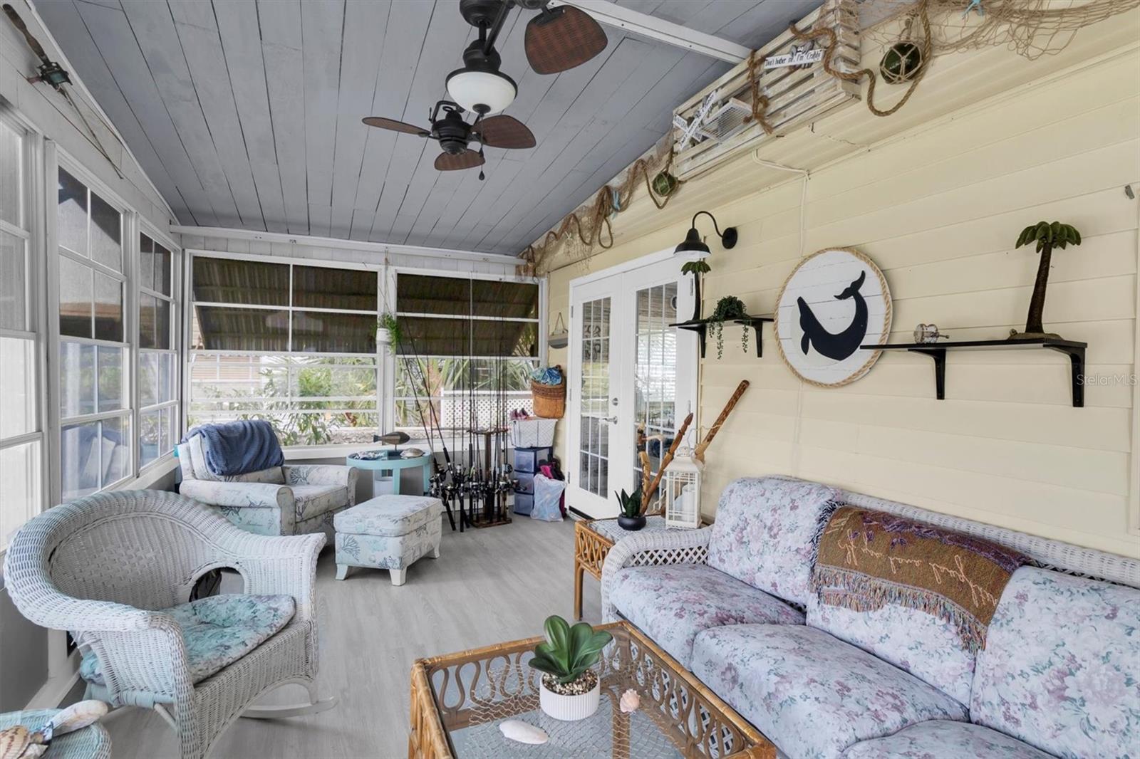 6630 TOWER DR — photo 27