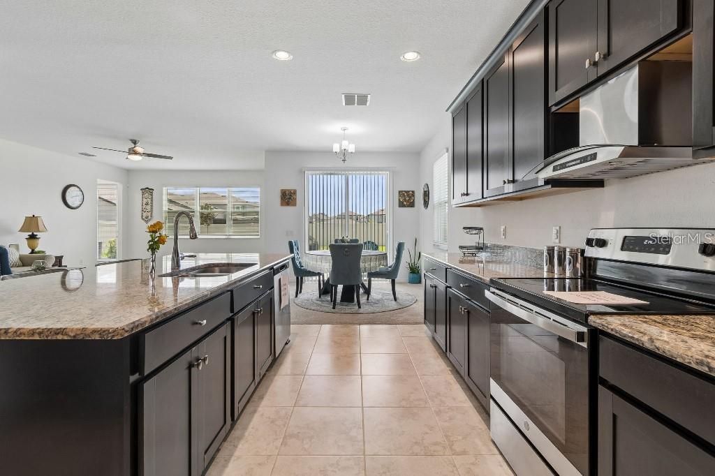 16011 SONOMA GROVE CIR — photo 12