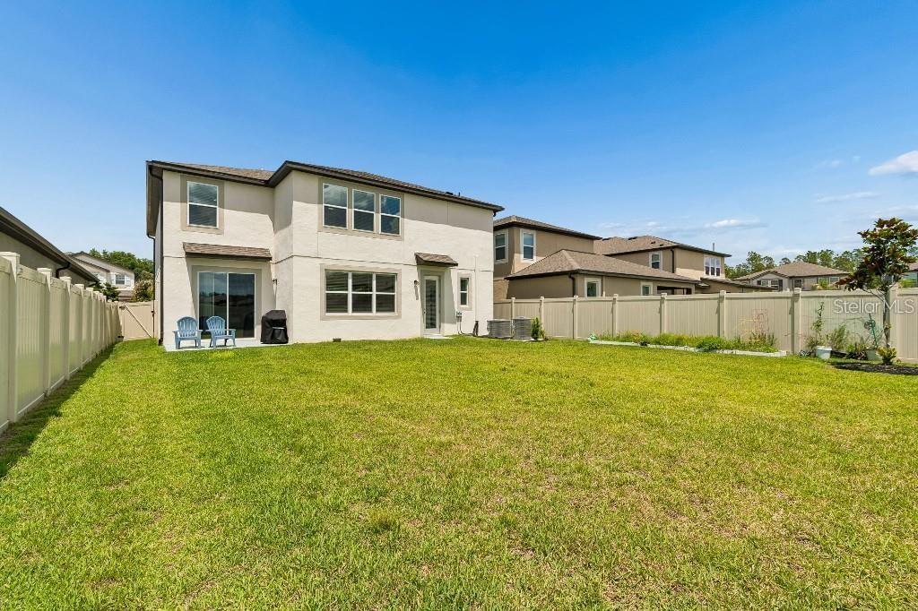 16011 SONOMA GROVE CIR — photo 32