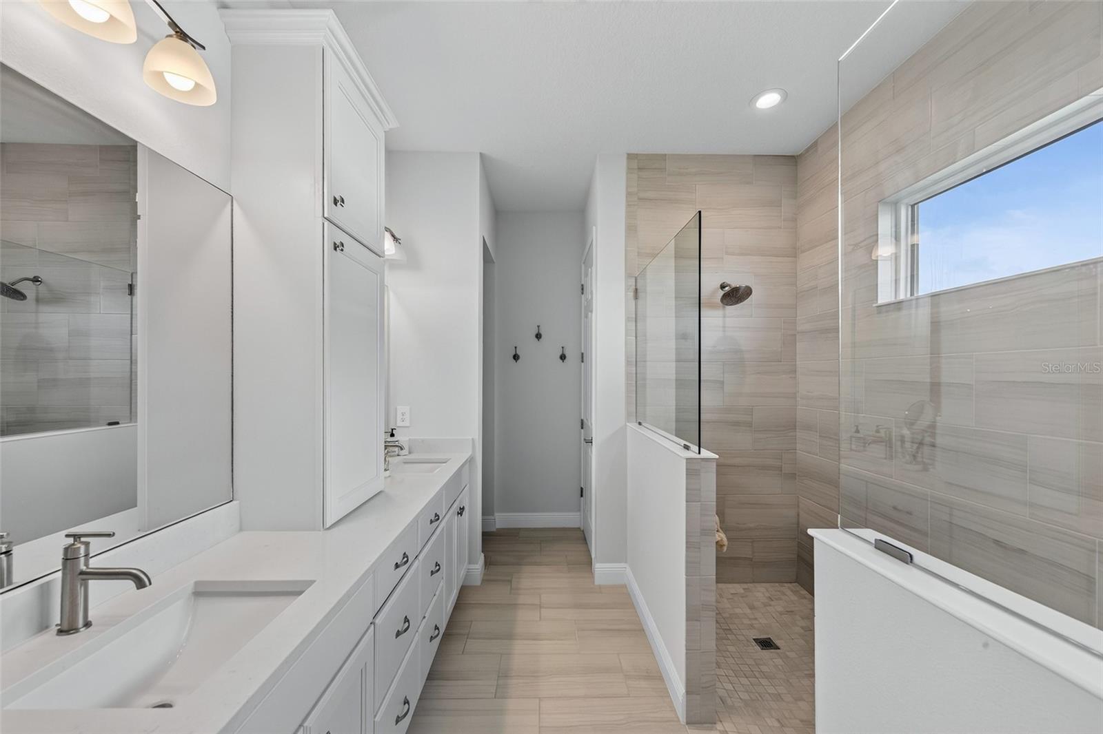 5504 TITLE ROW DR — photo 13