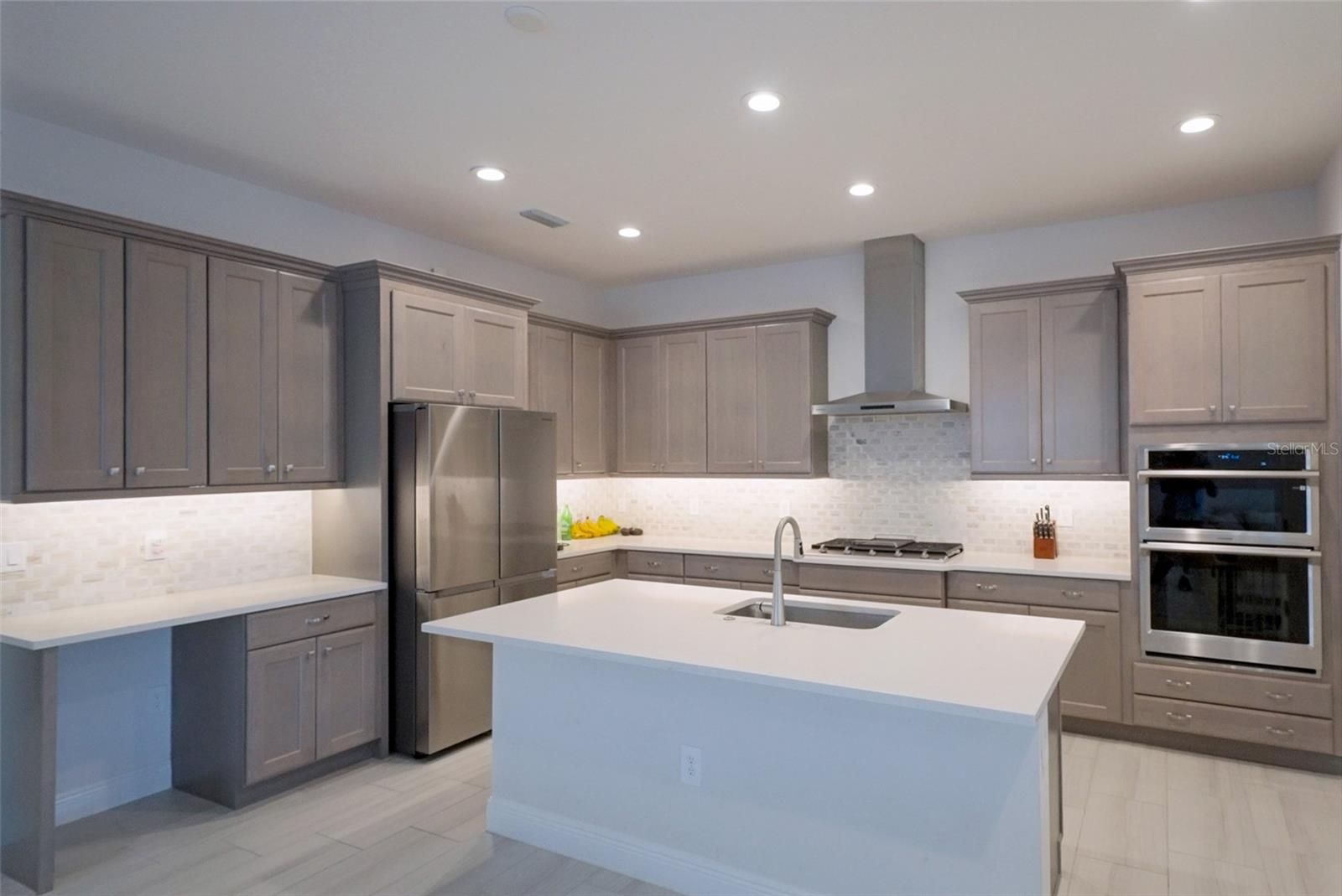 5504 TITLE ROW DR — photo 10