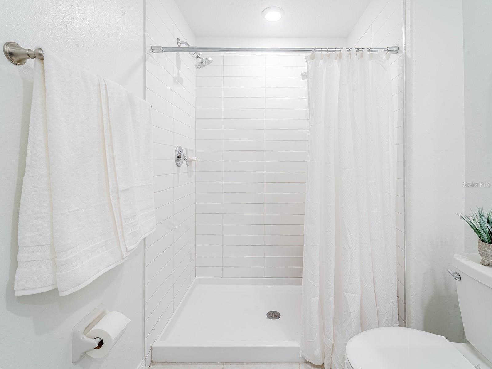 21372 DARTER RD — photo 28