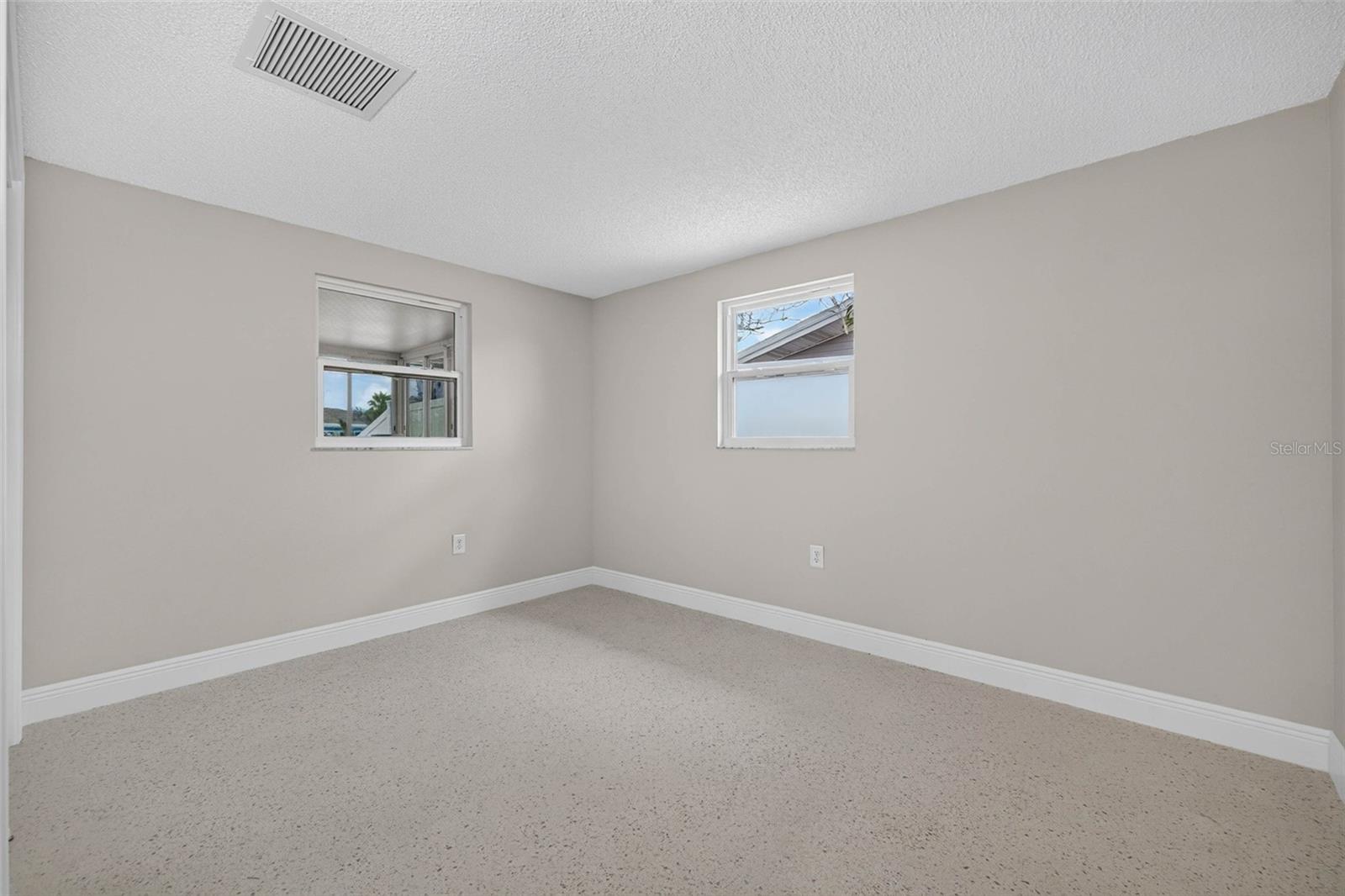 13626 JENNITA DR — photo 14