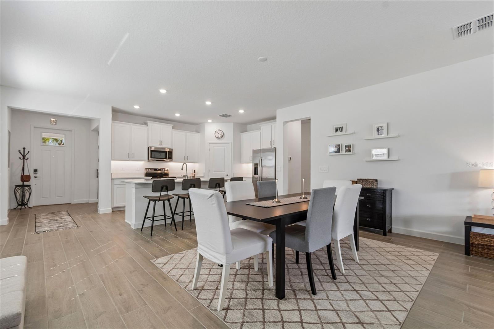 31735 GRIFFIN SANDS LN — photo 4