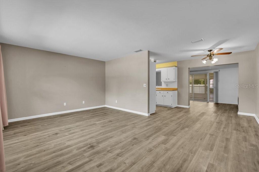 1105 N PARSONS AVE — photo 5