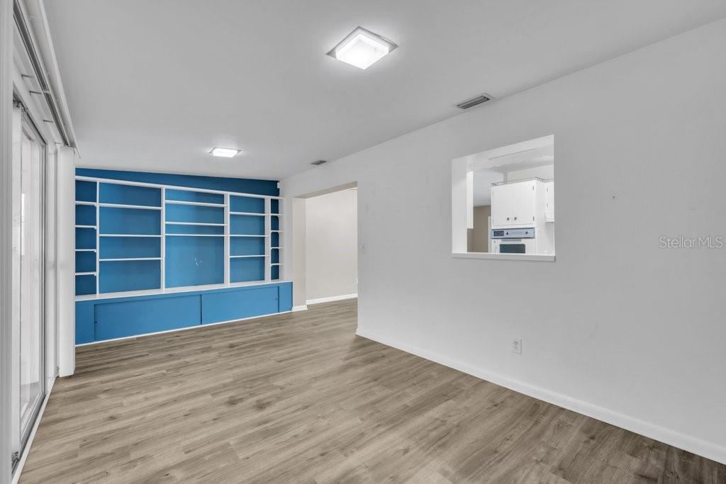 1105 N PARSONS AVE — photo 13