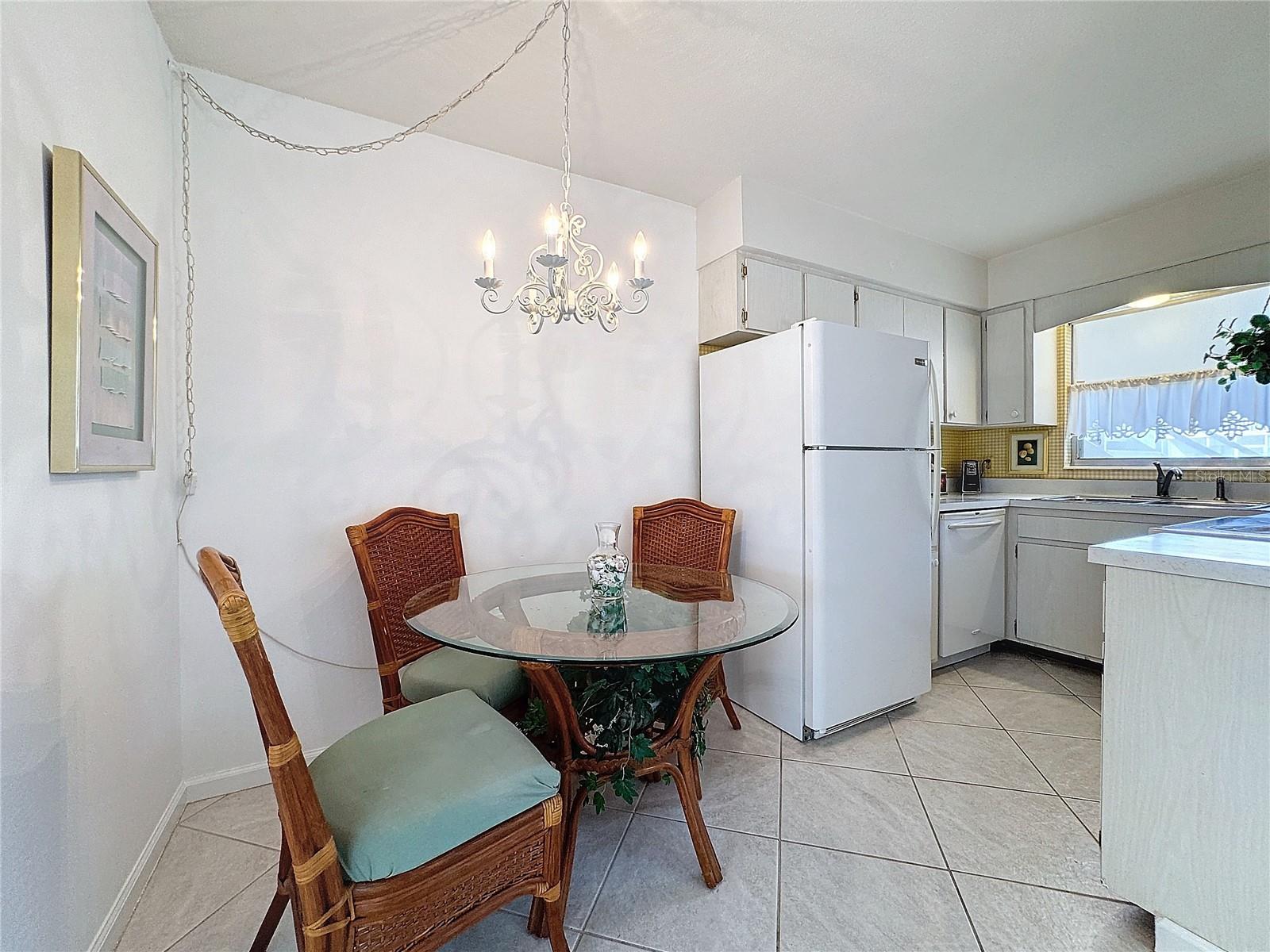 210 PARK BLVD N #129 — photo 6