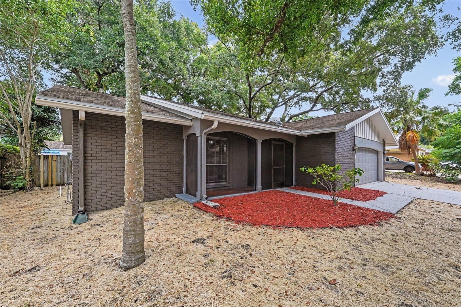 2431 GROVE RIDGE DR — photo 3