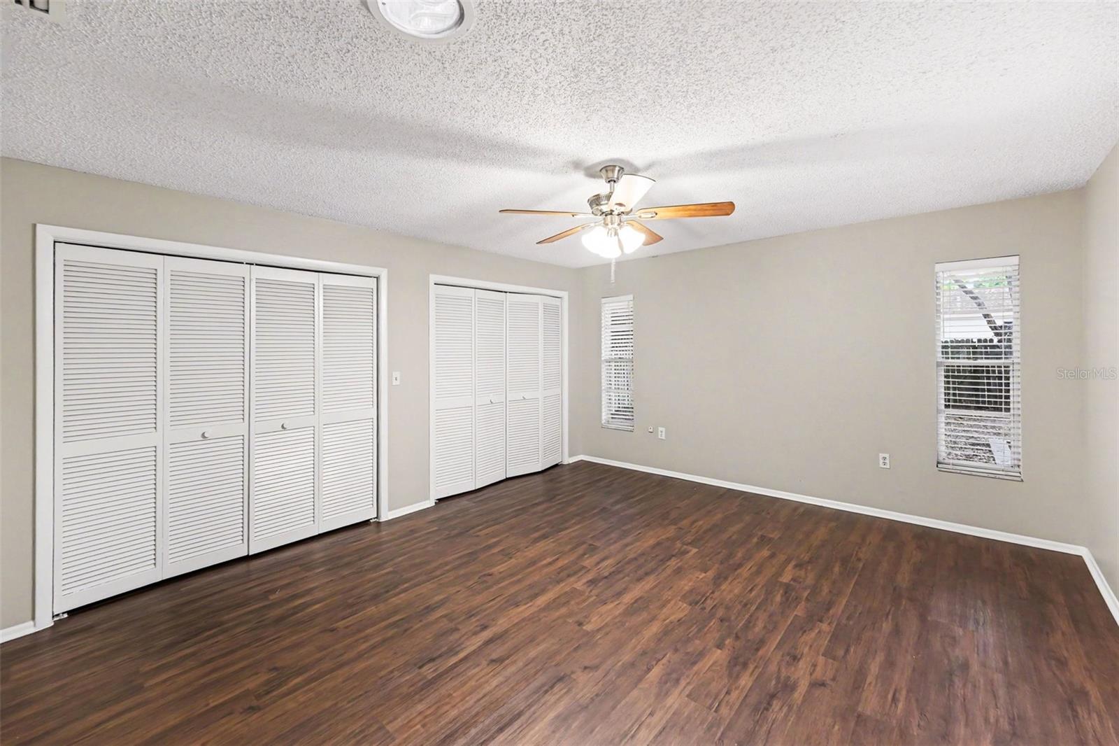 2431 GROVE RIDGE DR — photo 15