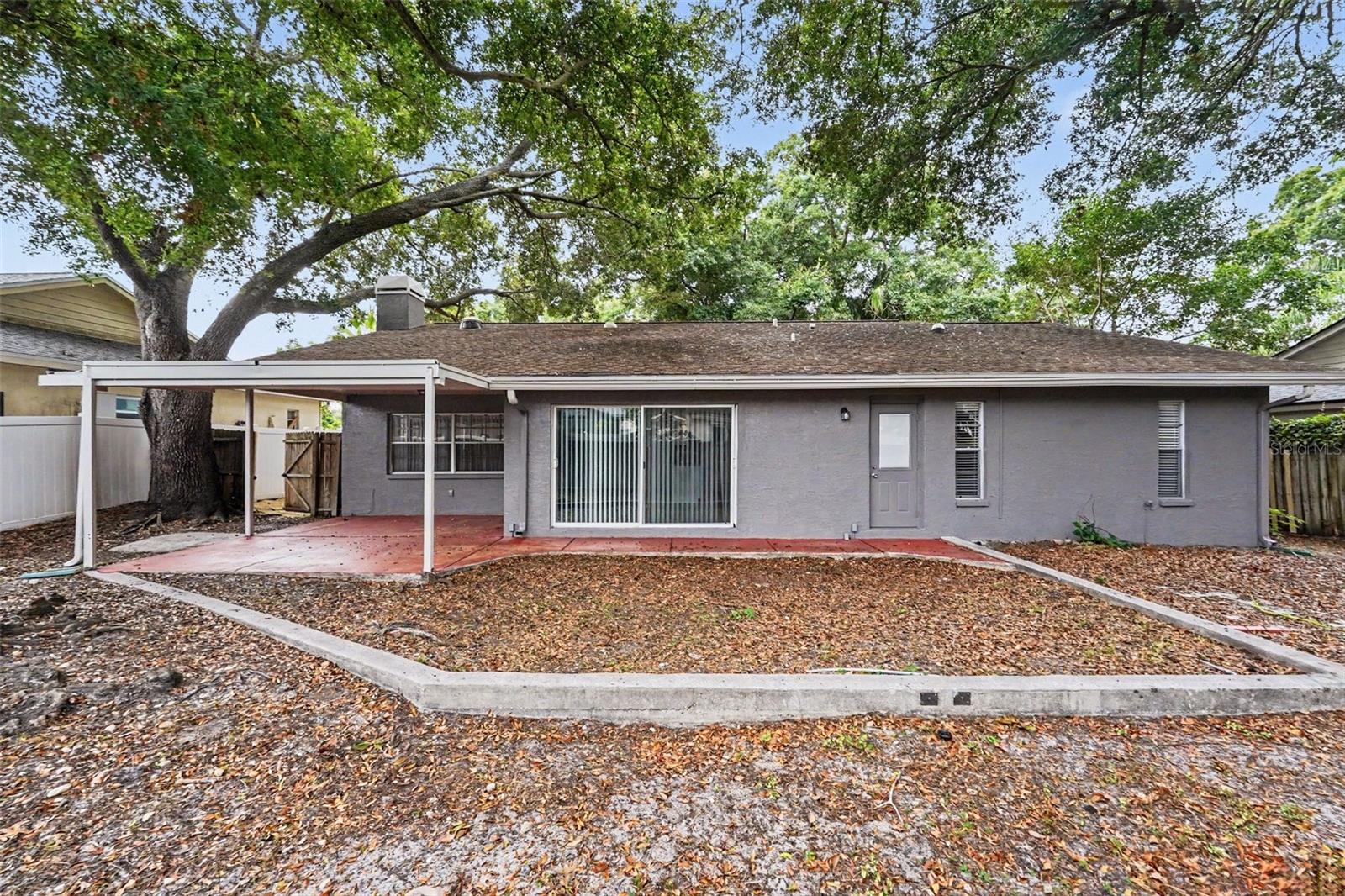 2431 GROVE RIDGE DR — photo 29
