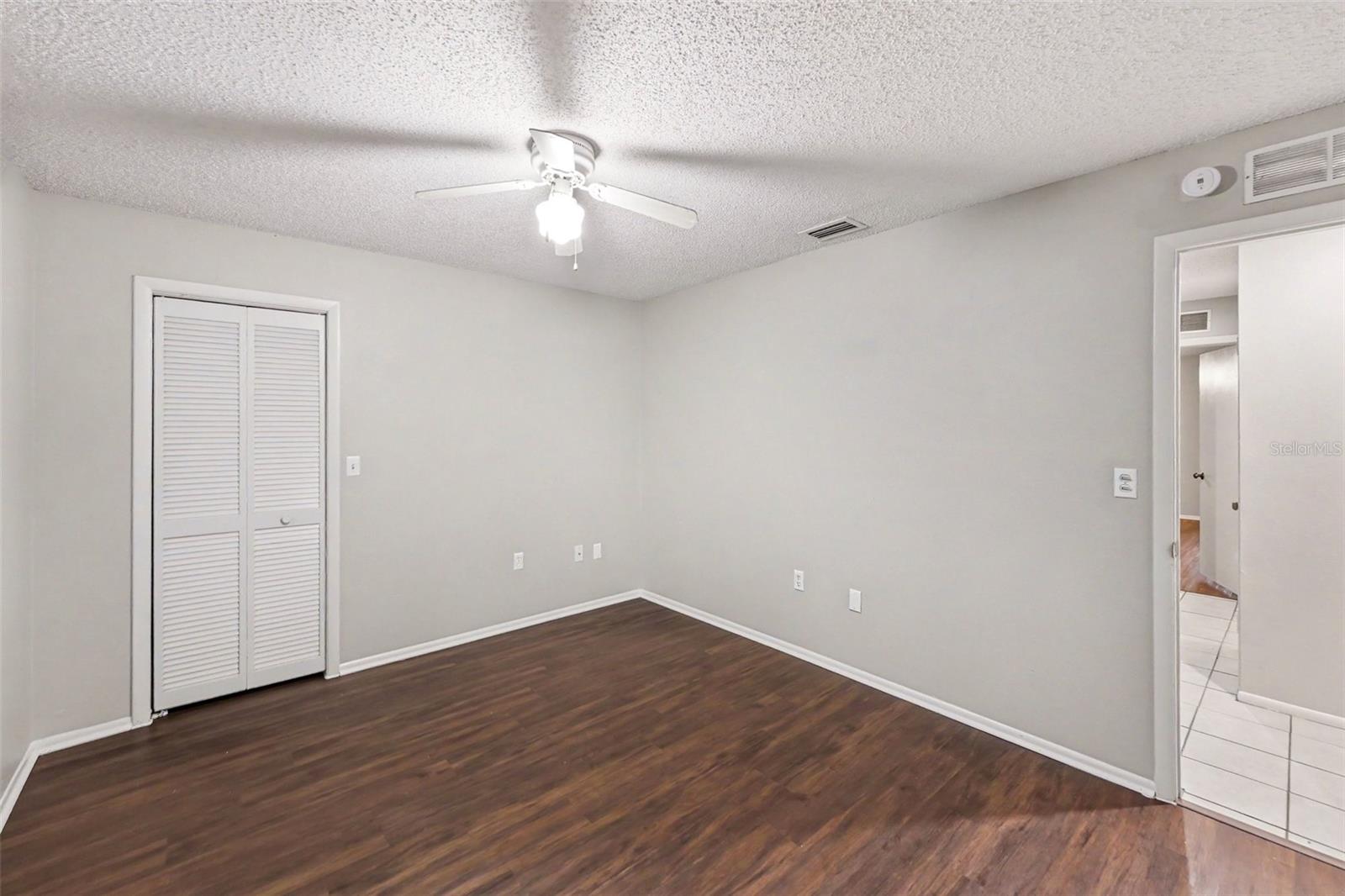 2431 GROVE RIDGE DR — photo 21