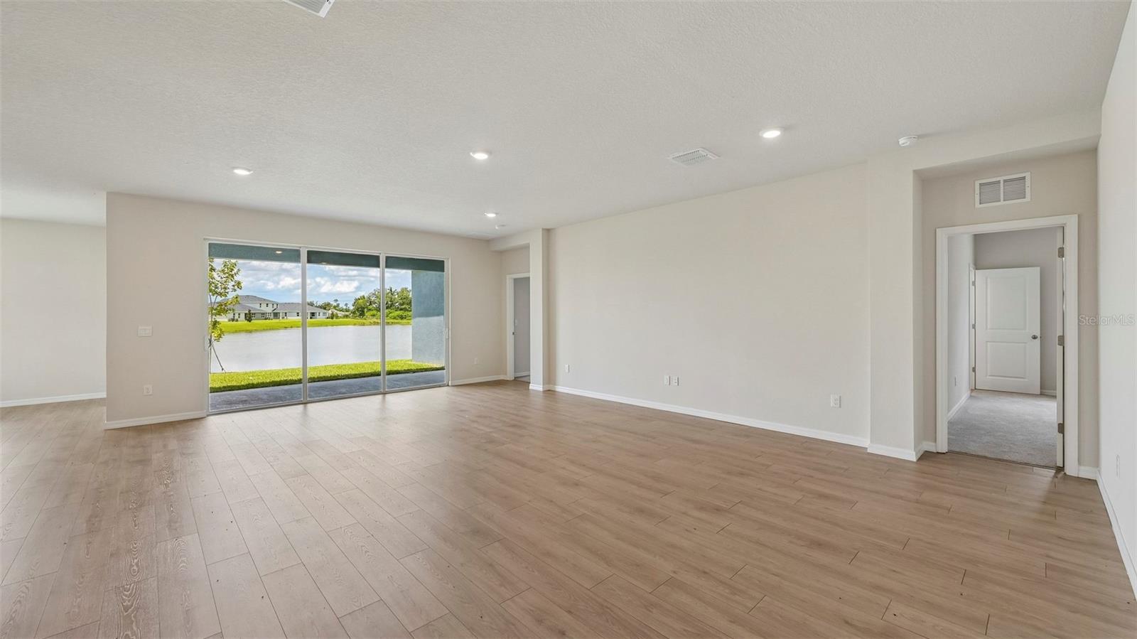 10429 WOODLAND GARDEN WAY — photo 11