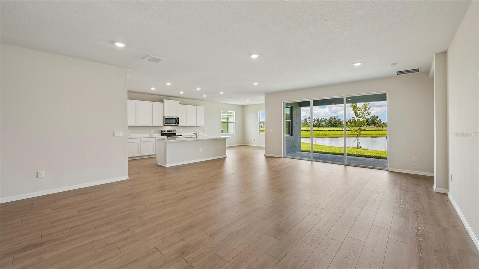 10429 WOODLAND GARDEN WAY — photo 8