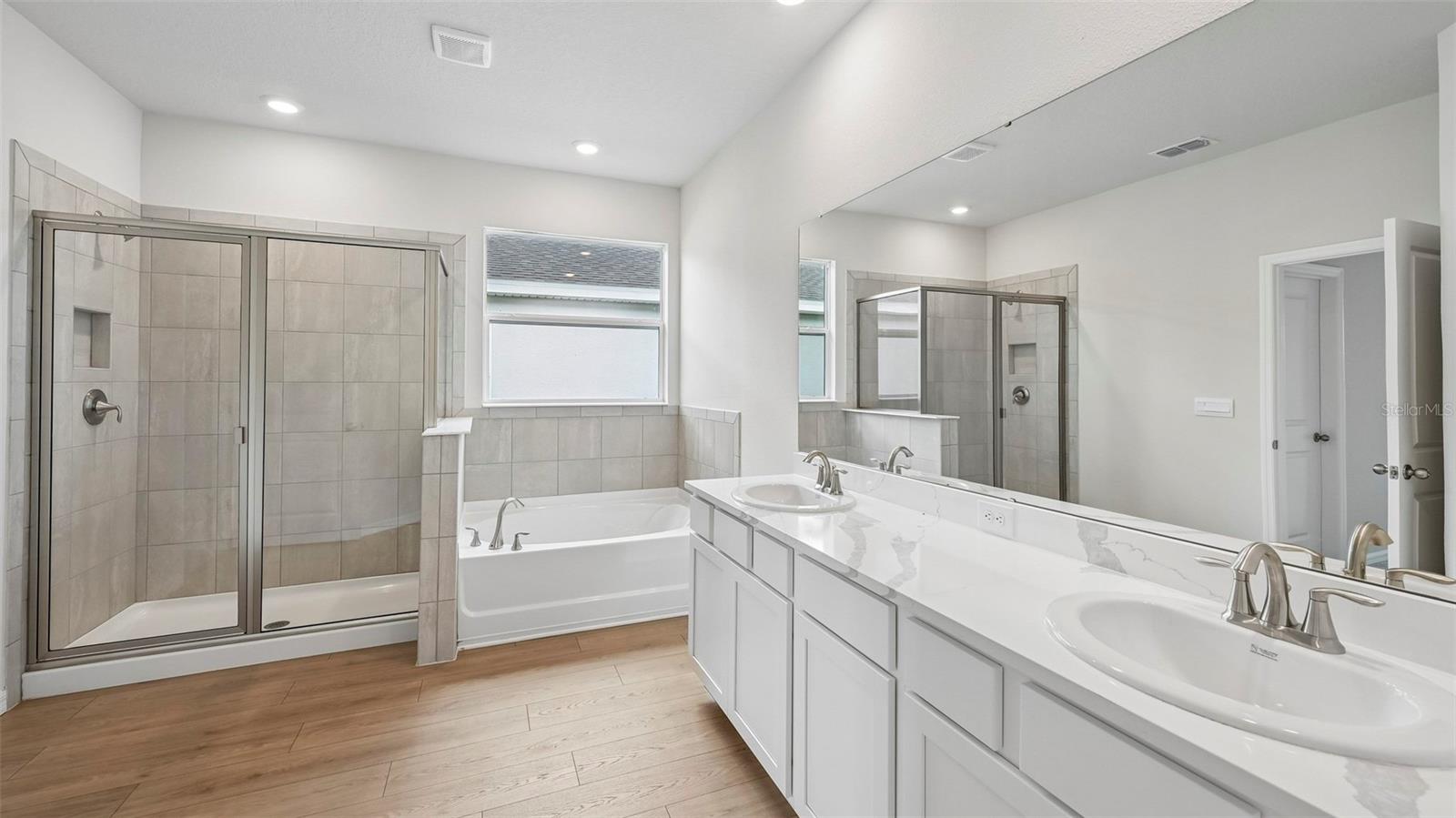 10429 WOODLAND GARDEN WAY — photo 16