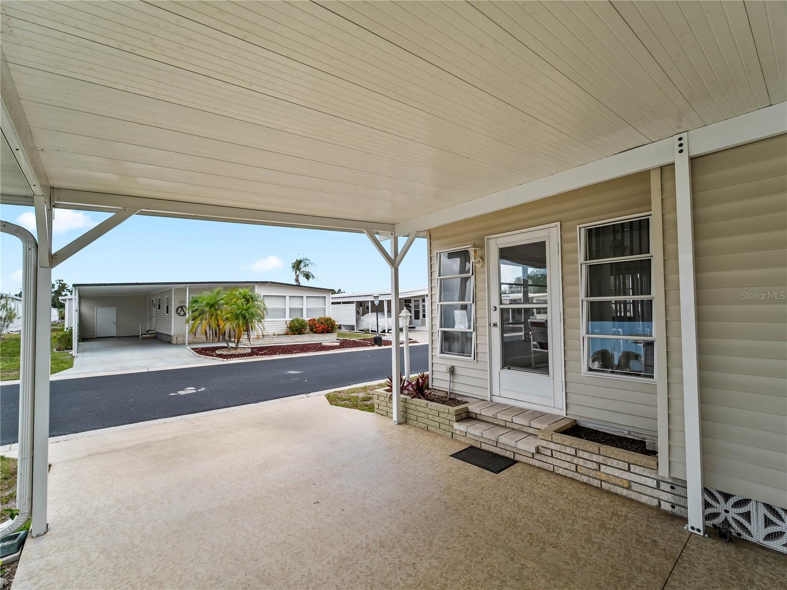 3226 SWEET BAY TER — photo 35