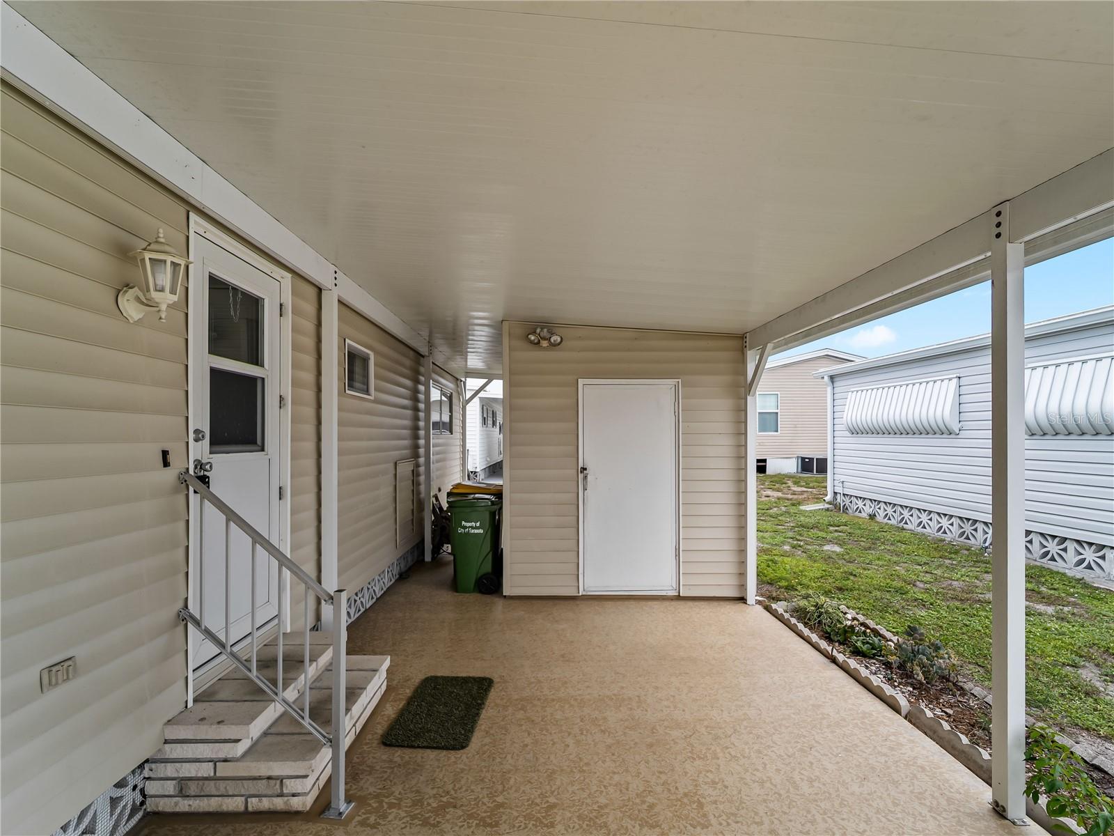 3226 SWEET BAY TER — photo 31