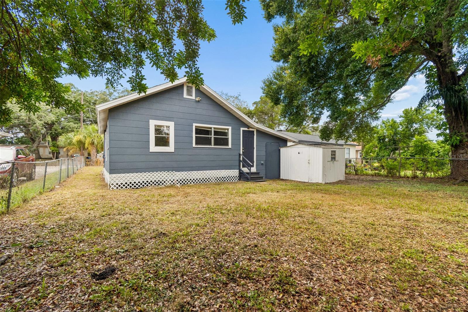 1363 TIOGA AVE — photo 17