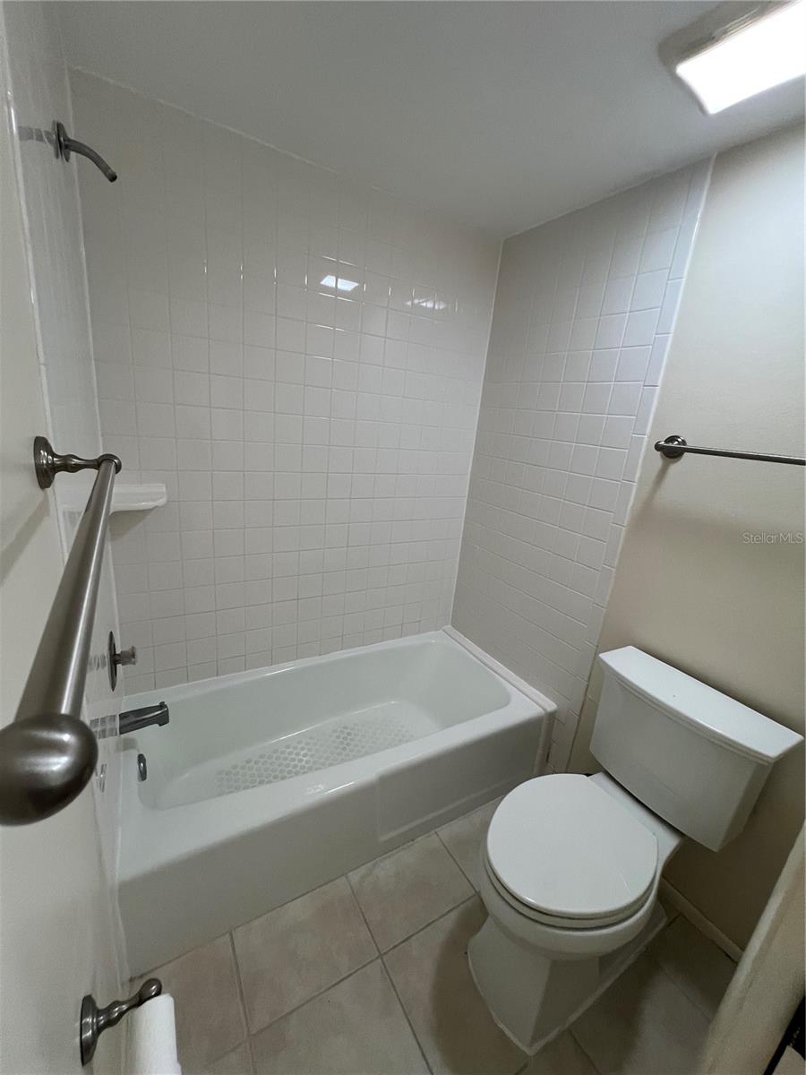 4403 7TH ST E #7 — photo 33