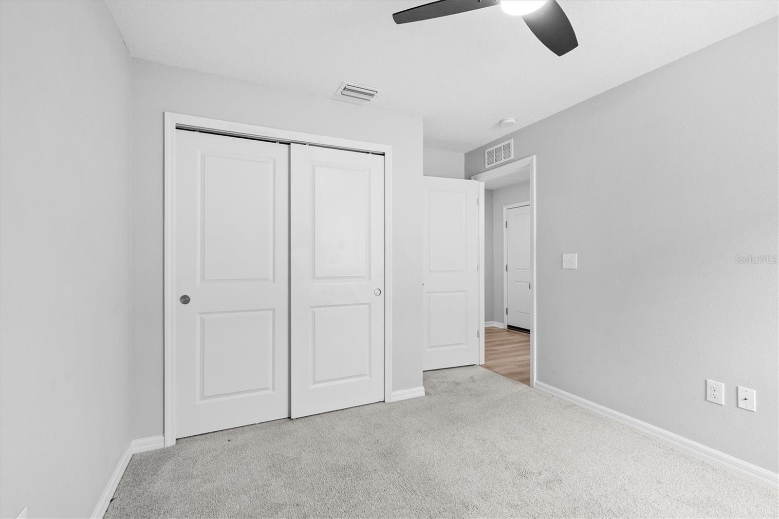 9972 MESIC WOODS AVE — photo 22