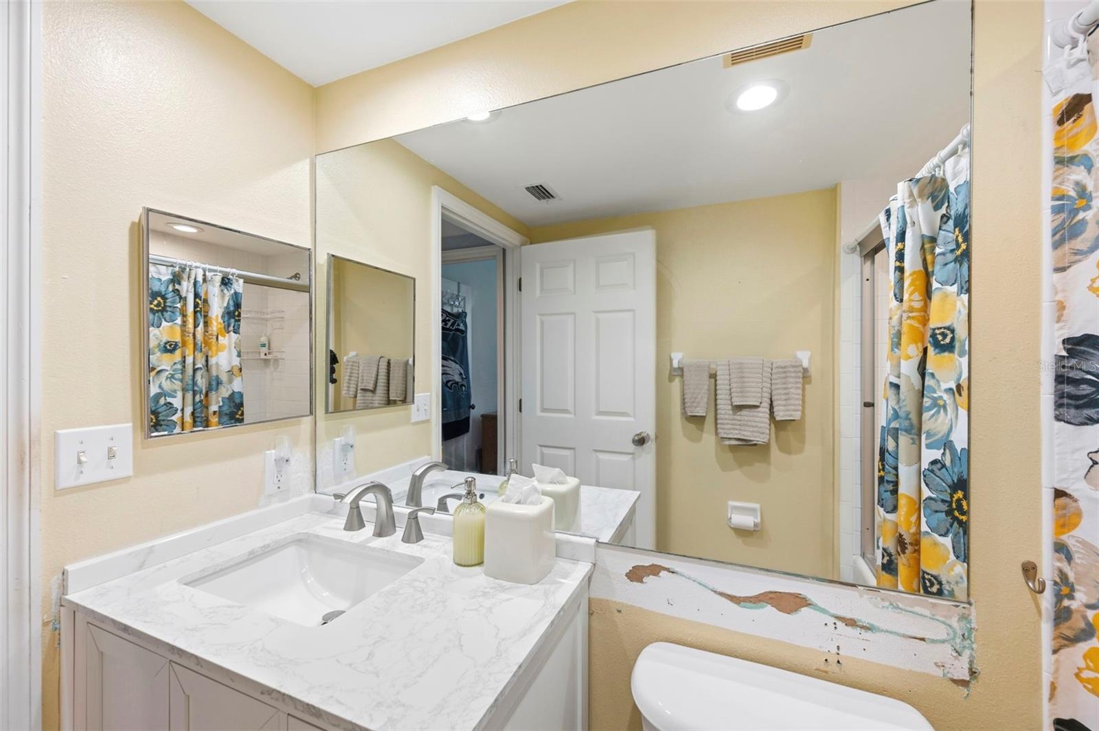 1200 COUNTRY CLUB DR #2205 — photo 16