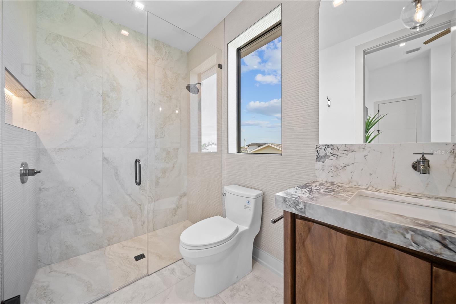 411 PALM AVE — photo 53