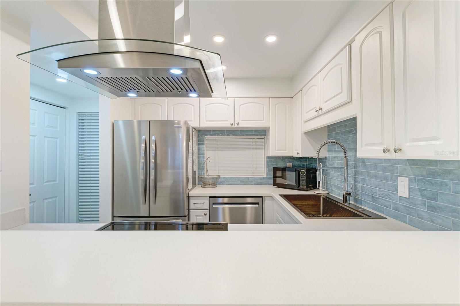 6157 MIDNIGHT PASS RD #E12 — photo 14