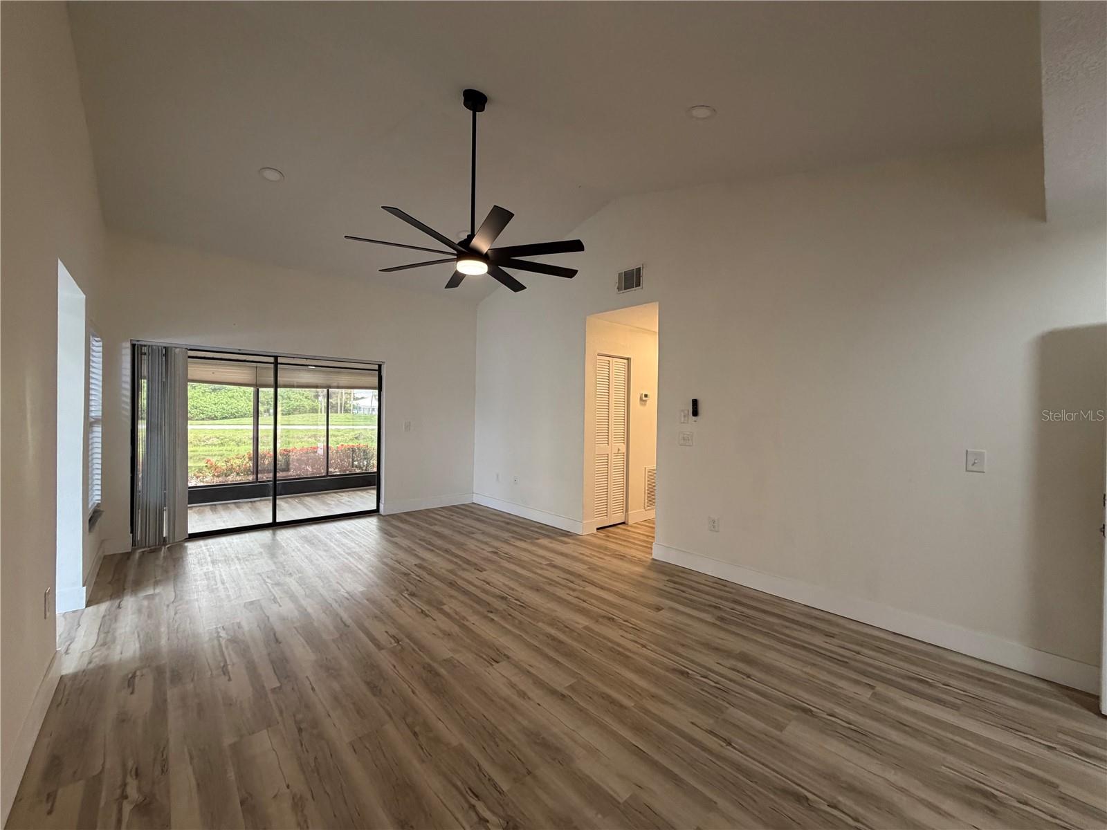 339 PEMBROKE LN S #228 — photo 5