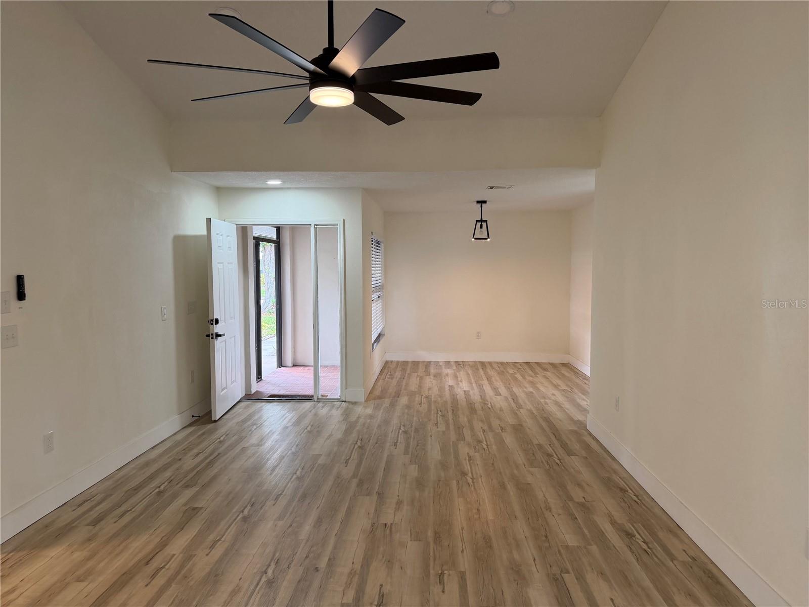 339 PEMBROKE LN S #228 — photo 6
