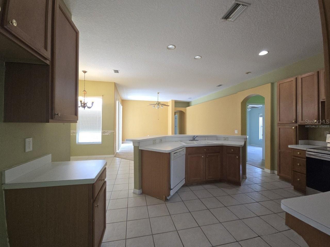 4106 BALINGTON DR — photo 12