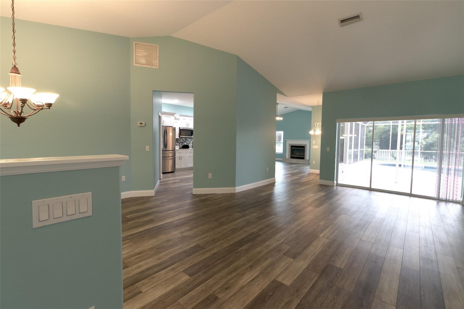 6734 60TH STREET CIR E — photo 11