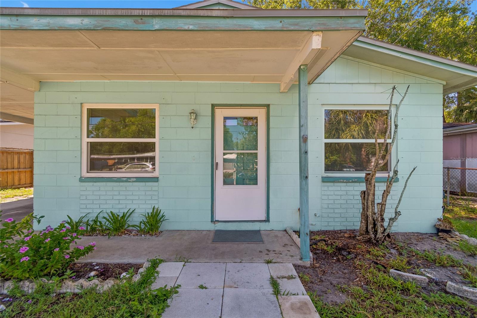 6706 S MASCOTTE ST — photo 22