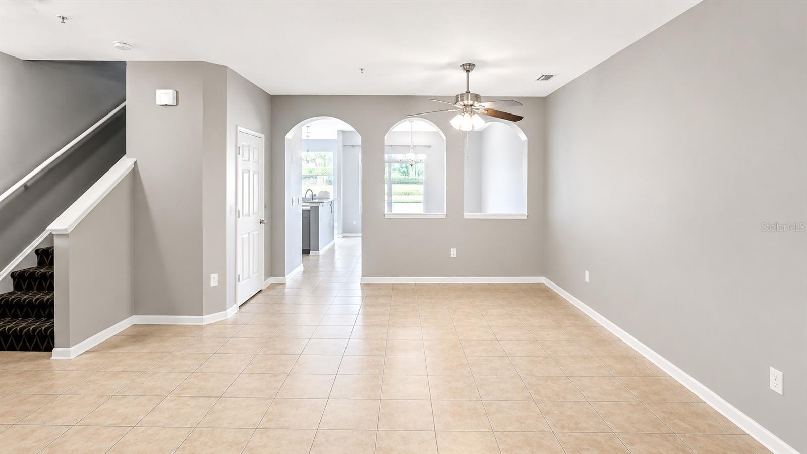 3696 PARKRIDGE CIR #26-105 — photo 2