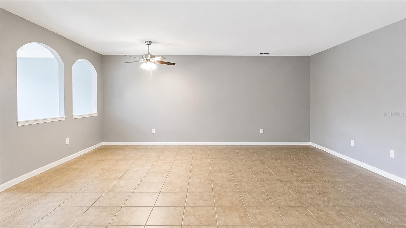 3696 PARKRIDGE CIR #26-105 — photo 4