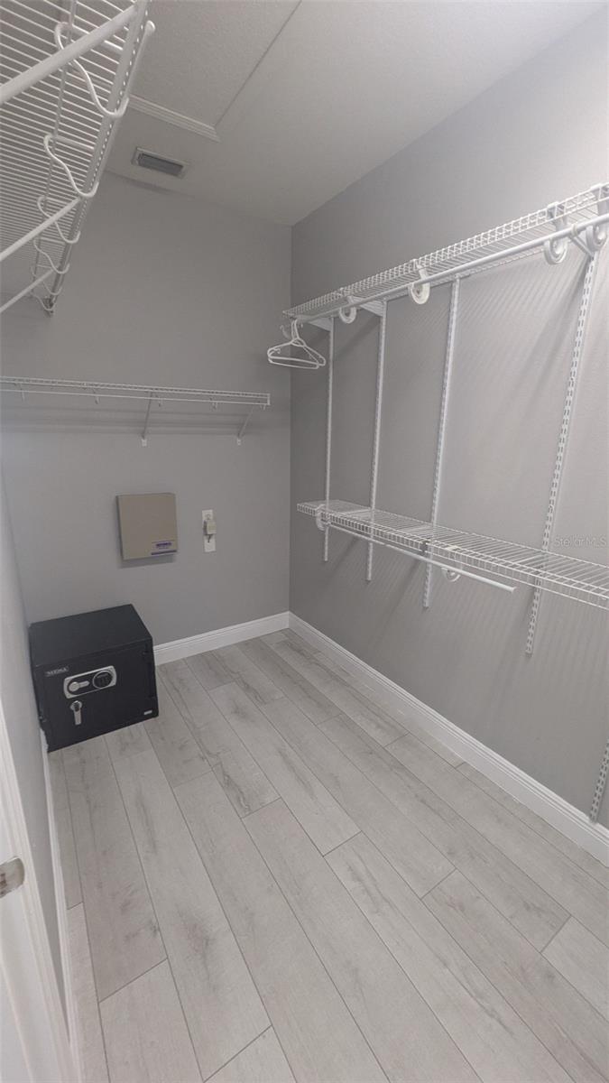 3696 PARKRIDGE CIR #26-105 — photo 22