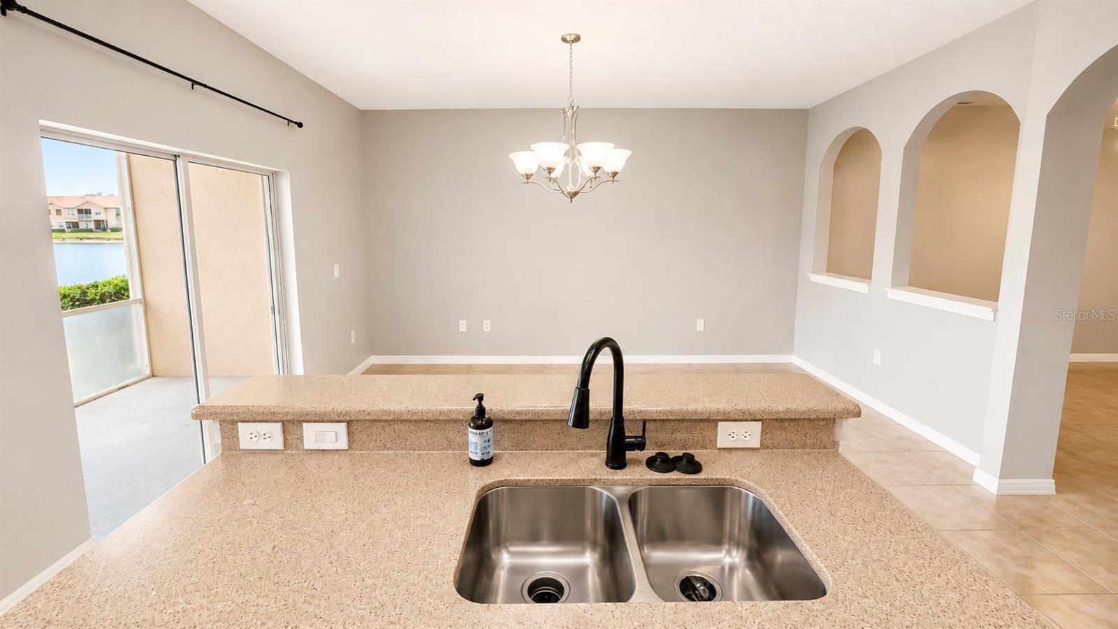 3696 PARKRIDGE CIR #26-105 — photo 9