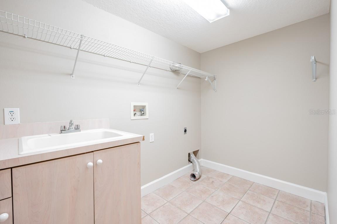 1626 LAGO VISTA BLVD — photo 19