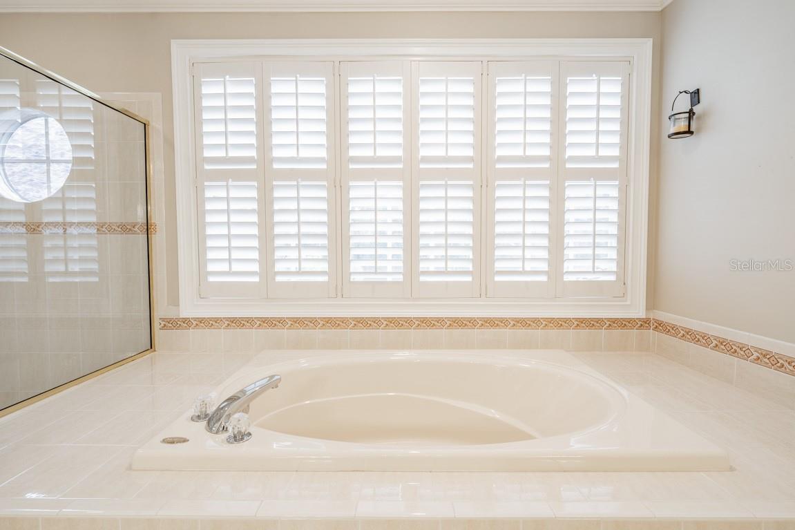 1626 LAGO VISTA BLVD — photo 26