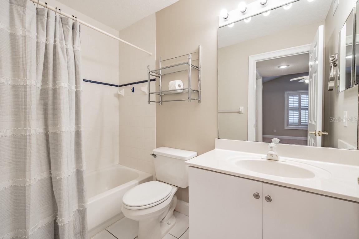 1626 LAGO VISTA BLVD — photo 31
