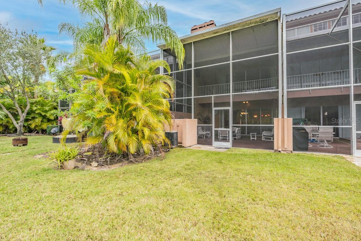 1626 LAGO VISTA BLVD — photo 41