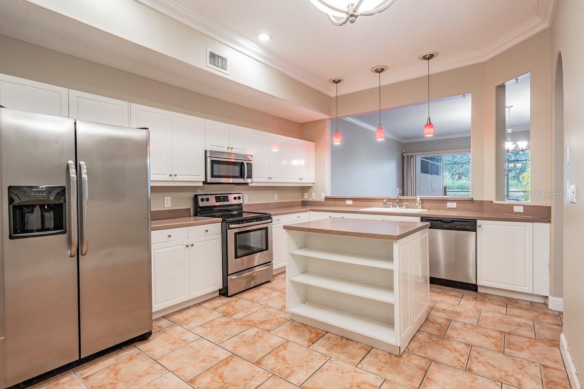 1626 LAGO VISTA BLVD — photo 11