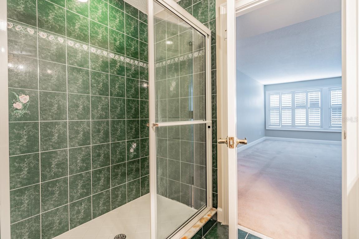 1626 LAGO VISTA BLVD — photo 34